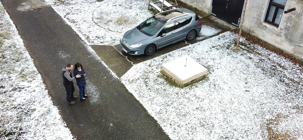 Třetí návštěvou, která mě zvlášť potěšila, byla Stáňa (pro změnu létáme s dronem).