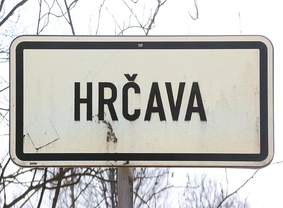 V Hrčavě jsem měl sraz s Kosťou, kterého se mně kupodivu podařilo vylákat z Jablunkova na výpravu po horských hřebenech.