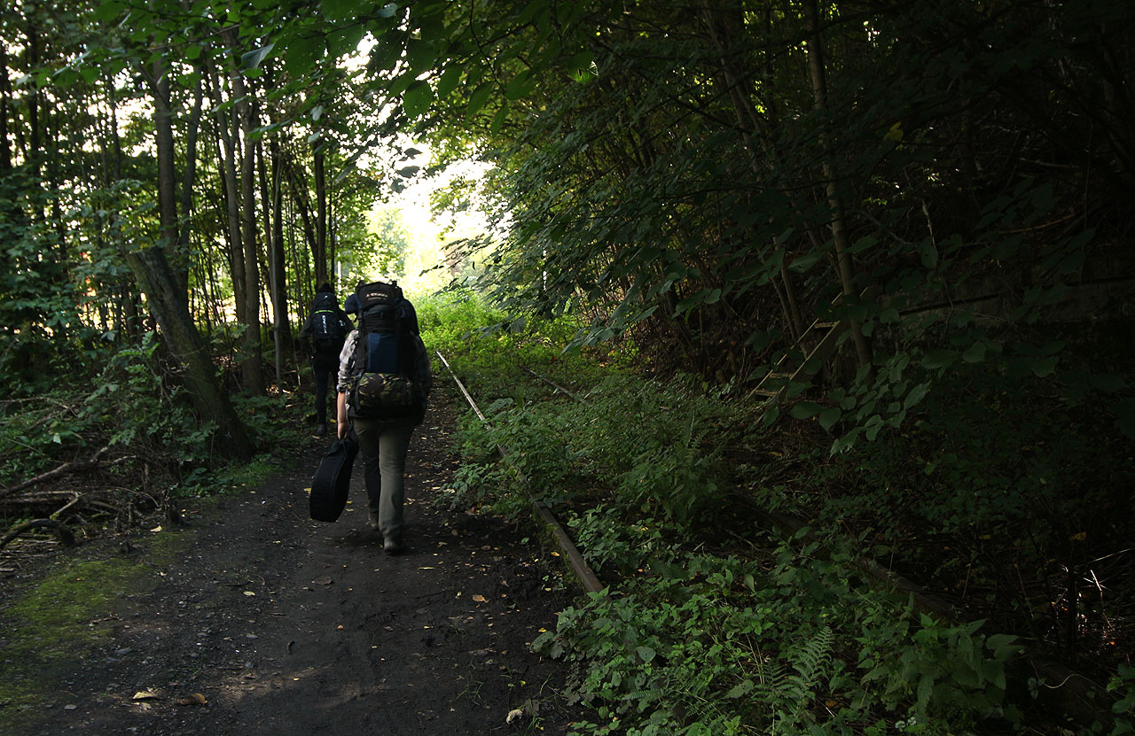 Na nádraží ve Svoru jsme přišli po staré vlečce.