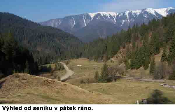 Výhled od seníku v pátek ráno.