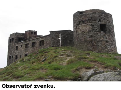 Observatoř zvenku.