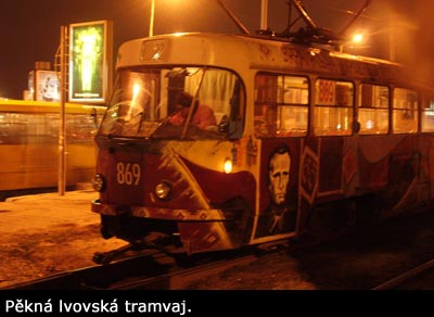 Tramvaj ve Lvově s pěkným designem.