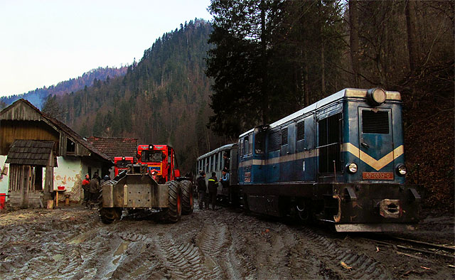 Tady jsme vyskočili do bahna.