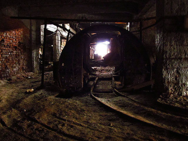 Tudy už vozíčky jezdit nebudou.