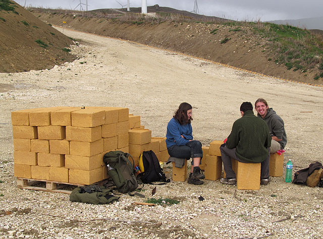 Oběd v pravé poledne.