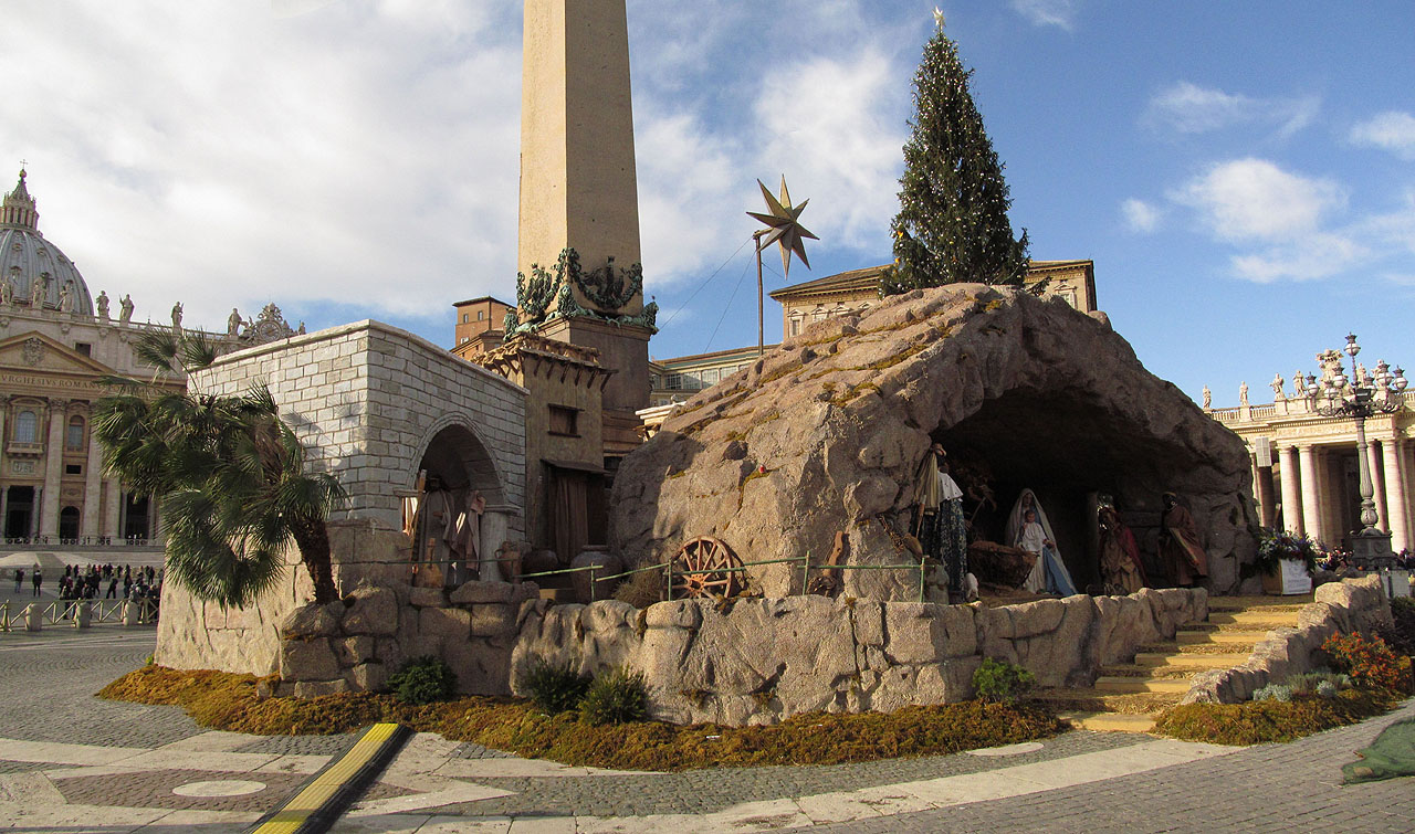 Poprvé ve Vatikánu - mají tu pěkný betlém.