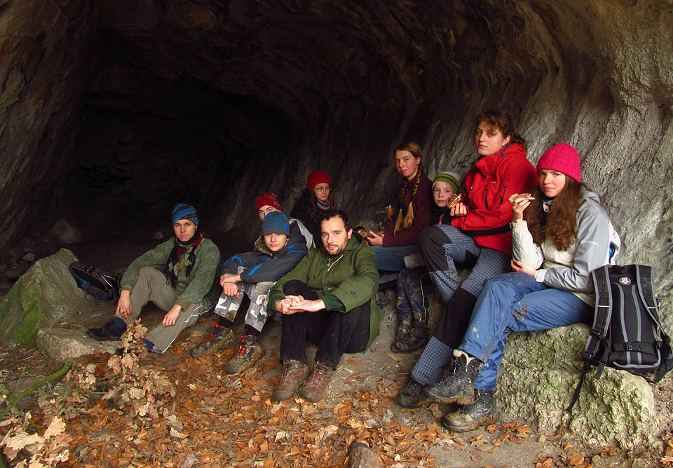 První společná fotka v jeskyni Koda.