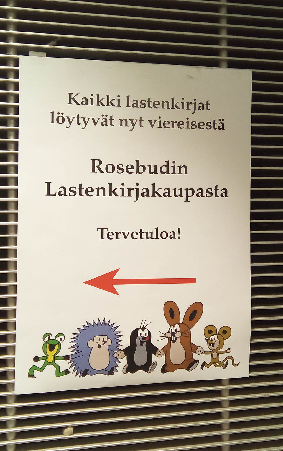 A zase krteček, tentokrát i s kamarády. Ve Finsku jej prostě milují.