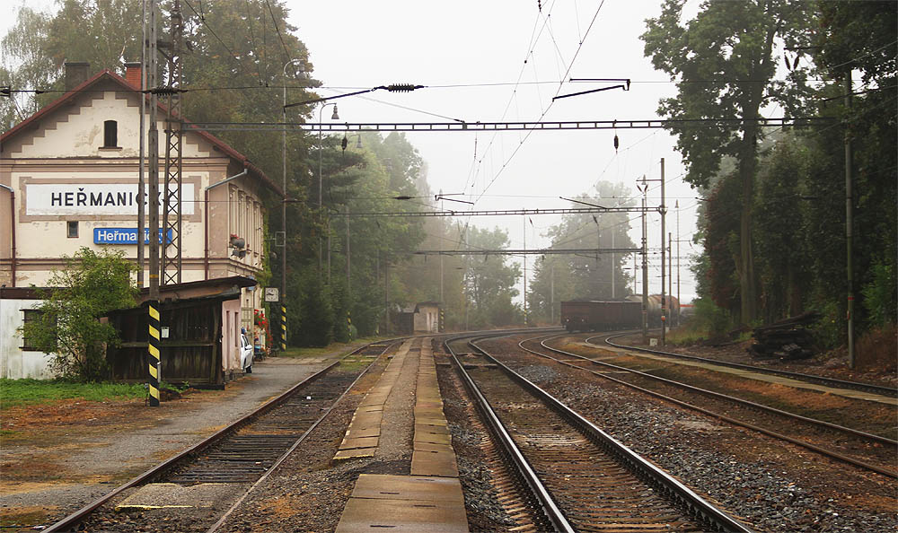 Všechno nasvědčuje tomu, že v roce 2016 odtikávají stanici poslední hodiny, dny a týdny existence. V rámci modernizace bude dráha v tomto úseku přeložena a stanice tak zanikne navždy.