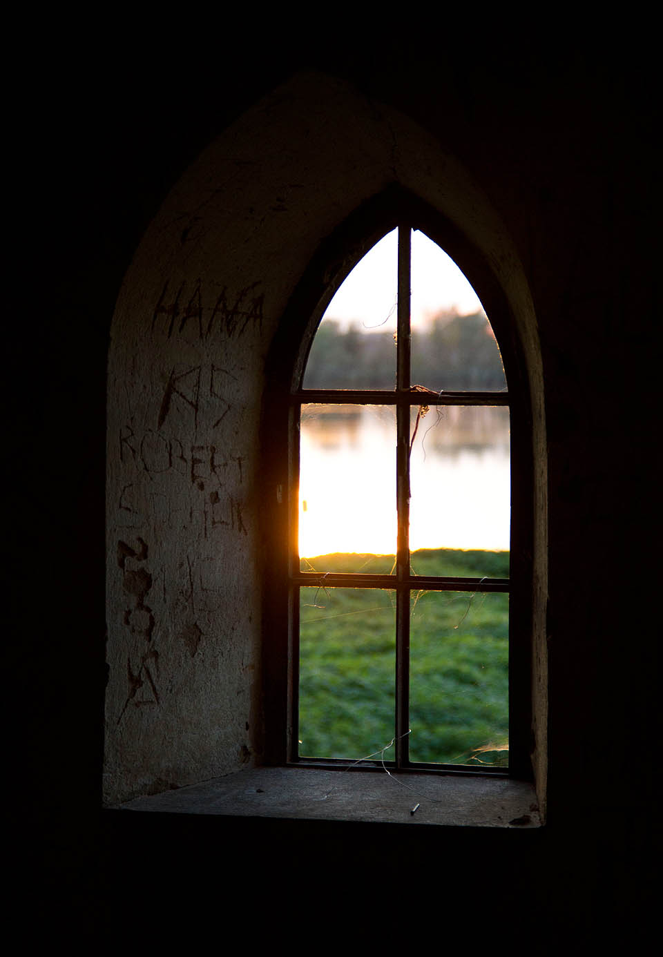 Tvar oken po regotizaci z roku 1911.