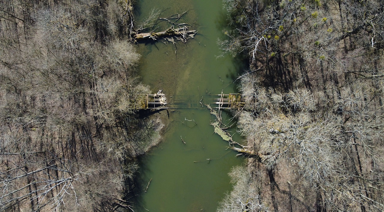 Lesní drážka pod Břeclaví