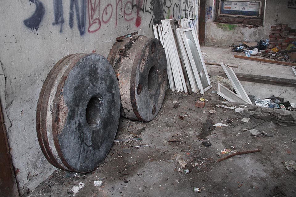 Žernovy v Rožnově.