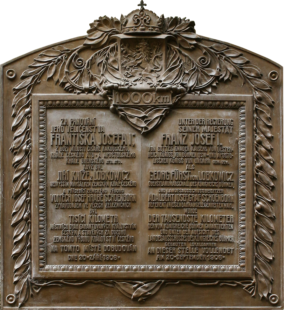 Pamětní desce k vybudování tisícího kilometru českých lokálek je věnován <a href="/Tema/Pamětní deska tisícího kilometru českých lokálních drah">samostaný článek</a>.