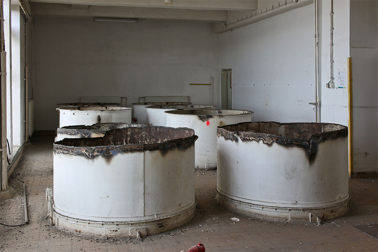 Tady asi řádil legendární pán s autogenem v nějakém bolestném deliriu. Tady asi řádil legendární pán s autogenem v nějakém bolestném deliriu.