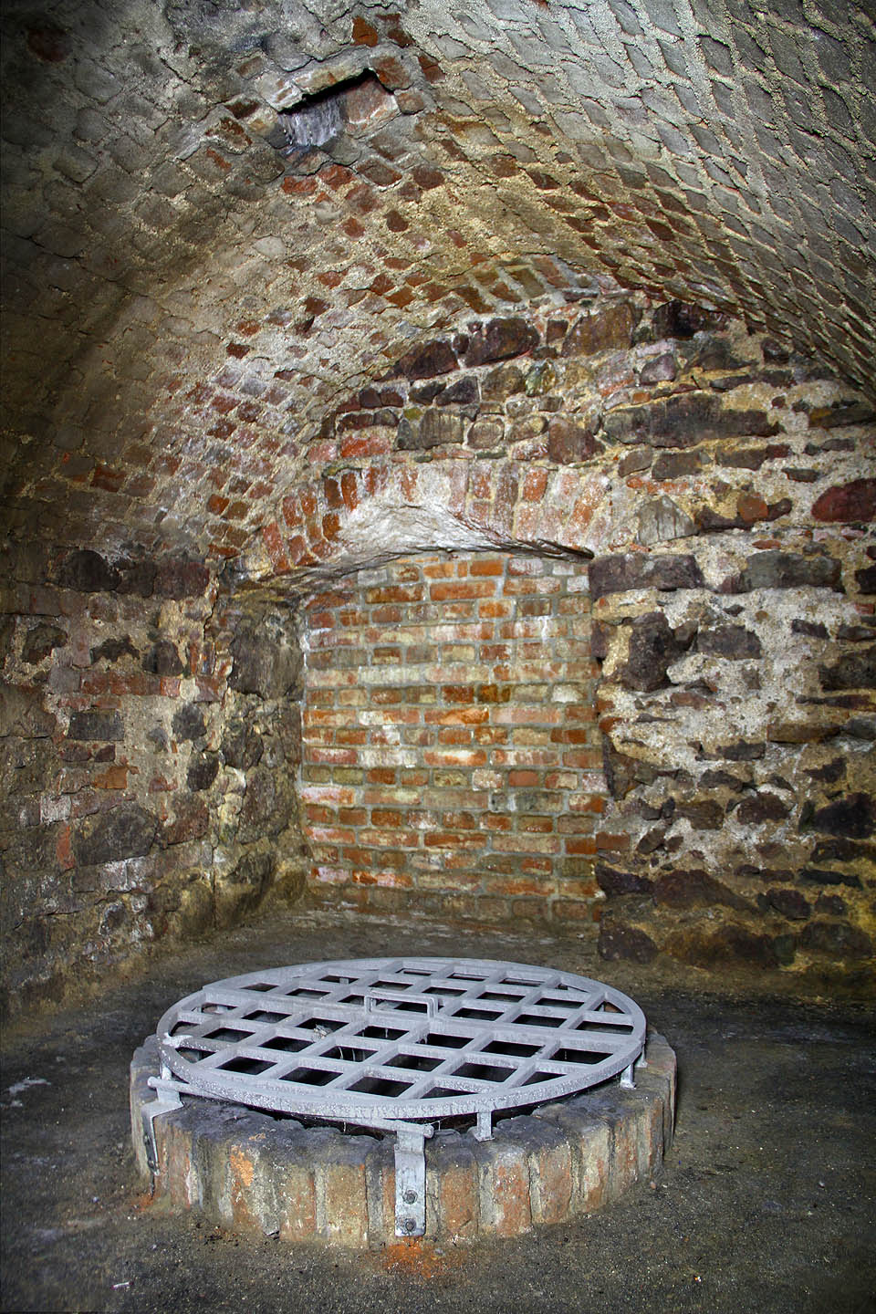 Podzemní studna na České