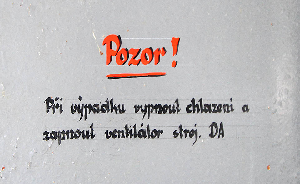 Chlazení sálového počítače instalované v roce 1972 bylo největším žroutem elektřiny v podzemí.
