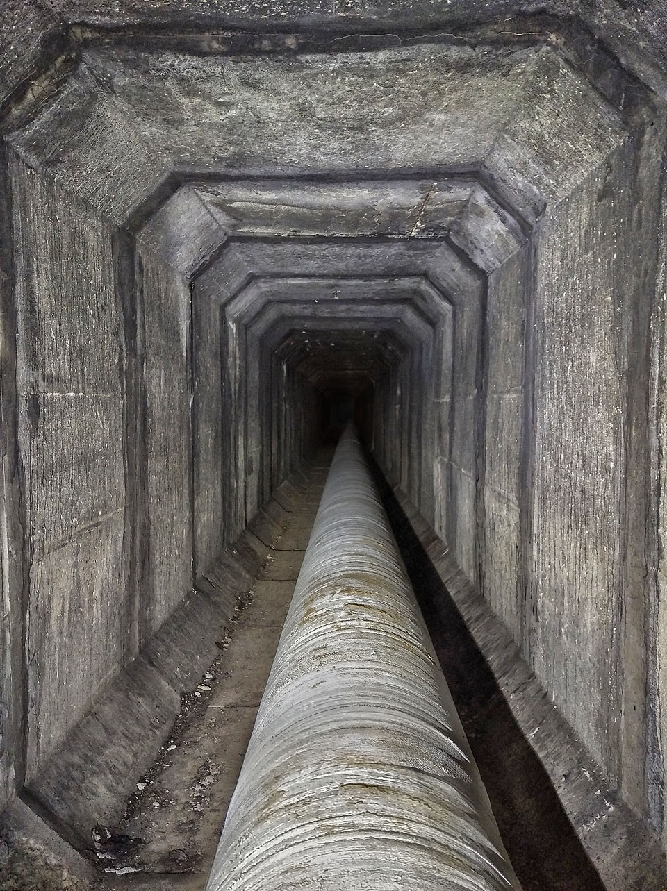 Propustek plynovodu u nádraží Brno-jih