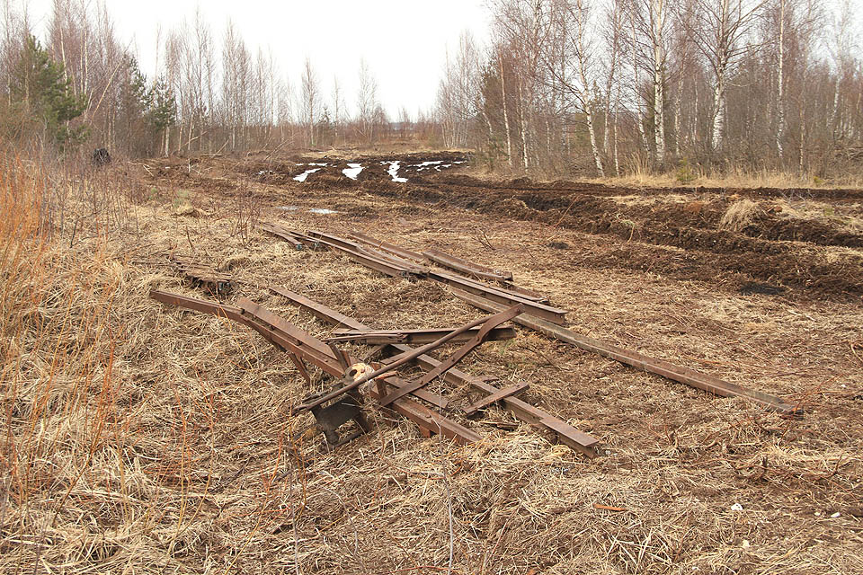 Tak skončila jedna z mnoha úzkokolejek, které kdysi obepínaly Estonsko, Evropu a svět.