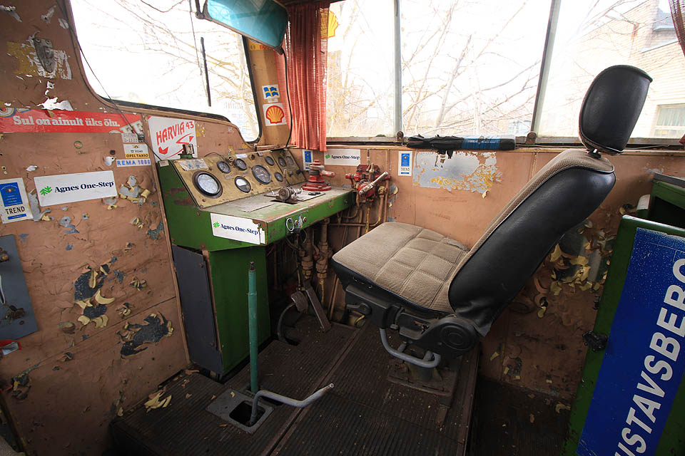 Lokomotiva se nezamyká, stejně jako spousta dalších míst v Estonsku, kde se lidé umí chovat slušně. Vítejte na stanovišti.