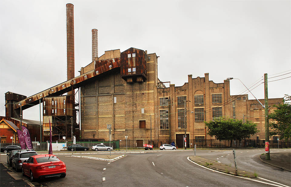 Uzavřená elektrárna White Bay Power Station čeká na vybudování průmyslové expozice.