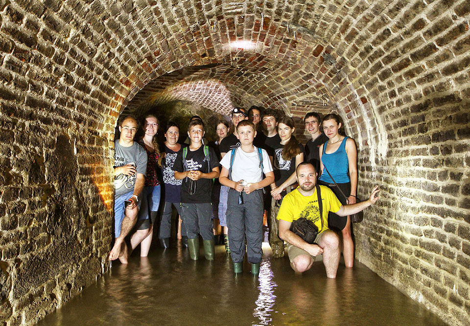 Na další setkání v hlubině pod městem se těší průzkumníci Správného směru a Druhého Brna.