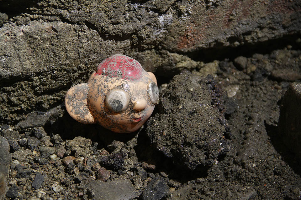 Sklepy byly pravděpodobně alespoň částečně přístupné i po skončení 2. světové války. Sloužily pro odkládání příležitostného nepořádku - v podzemí tak dodnes může dojít k nečekaným setkáním.