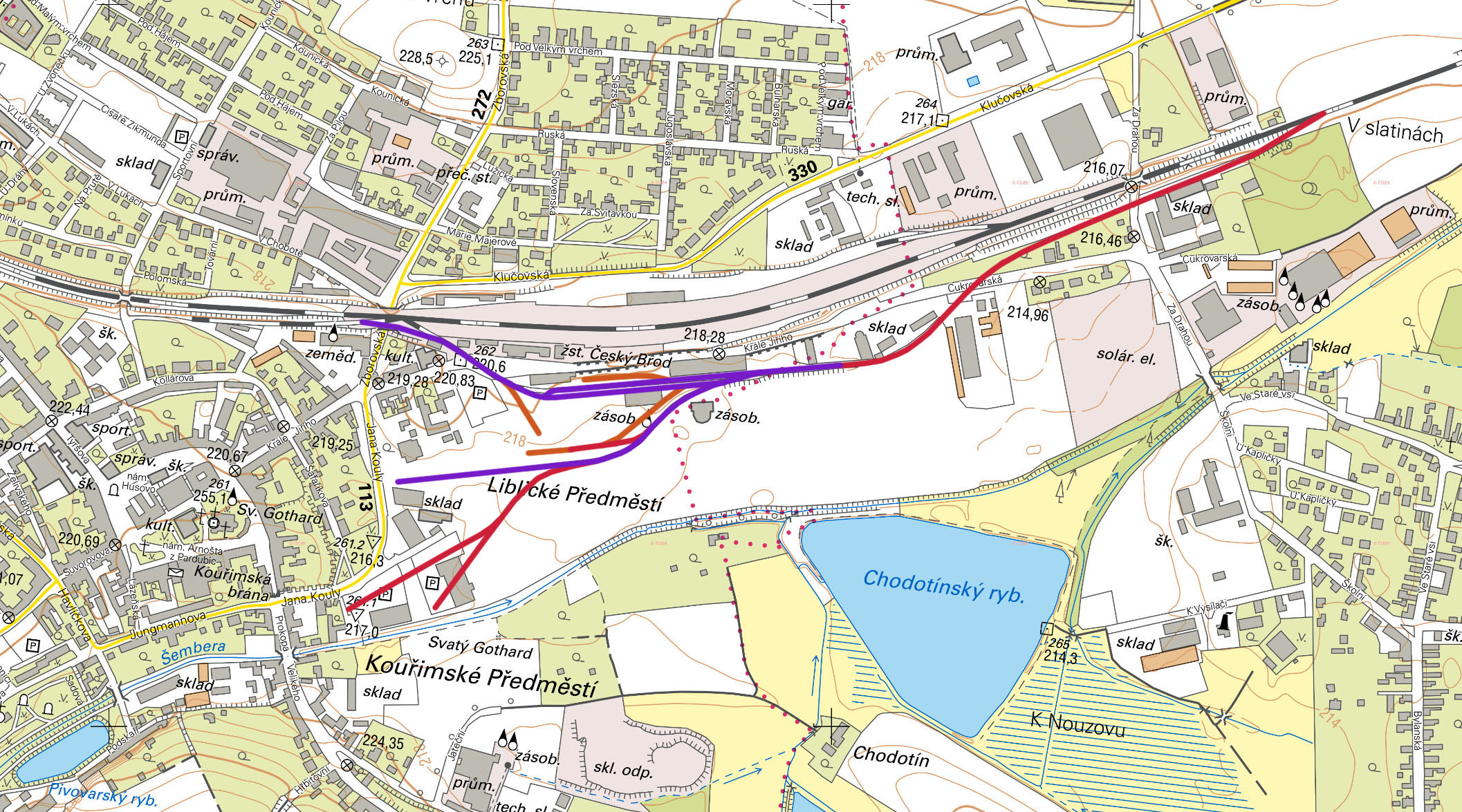 Síť spojených cukrovarských vleček se v průběhu posledních 150 let dynamicky měnila. Na základě starých katastrálních map lze v zásadě rozlišit tři etapy: oranžově jsou zakreslené koleje v době největšího rozkvětu vlečky na konci 19. století, červeně rozsah v první polovině a fialově v druhé polovině 20. století.
