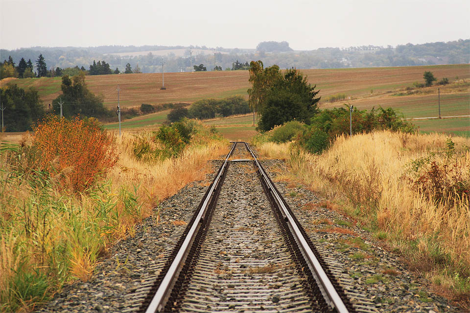 Se svojí délkou téměř 7 km patří vlečka z Náměšti na vojenské letiště k nejdelším v Česku.