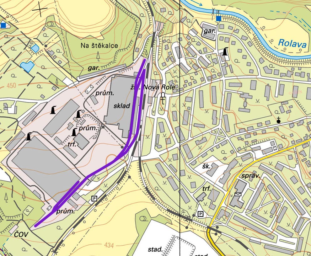 Vlečka je se stanicí spojena dvěma spojkami. Vlečka je se stanicí spojena dvěma spojkami.