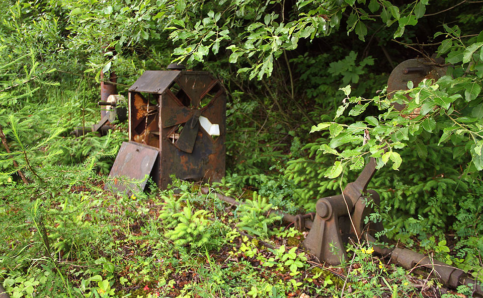 Anglická výhybka byla srdcem vlečky do kamenolomu nad Horní Lipovou.