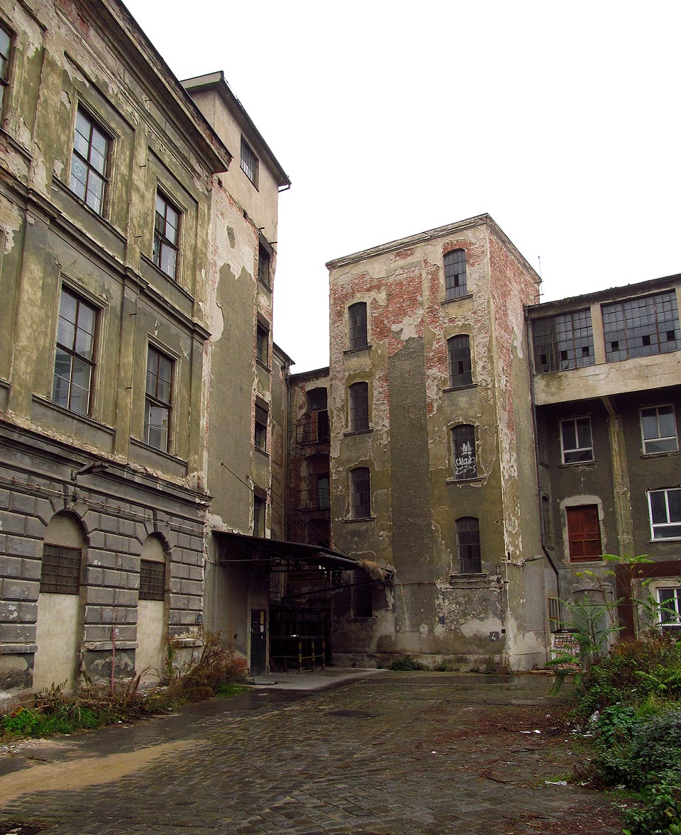 Severozápadní roh areálu Vlněny závodu č. 1.