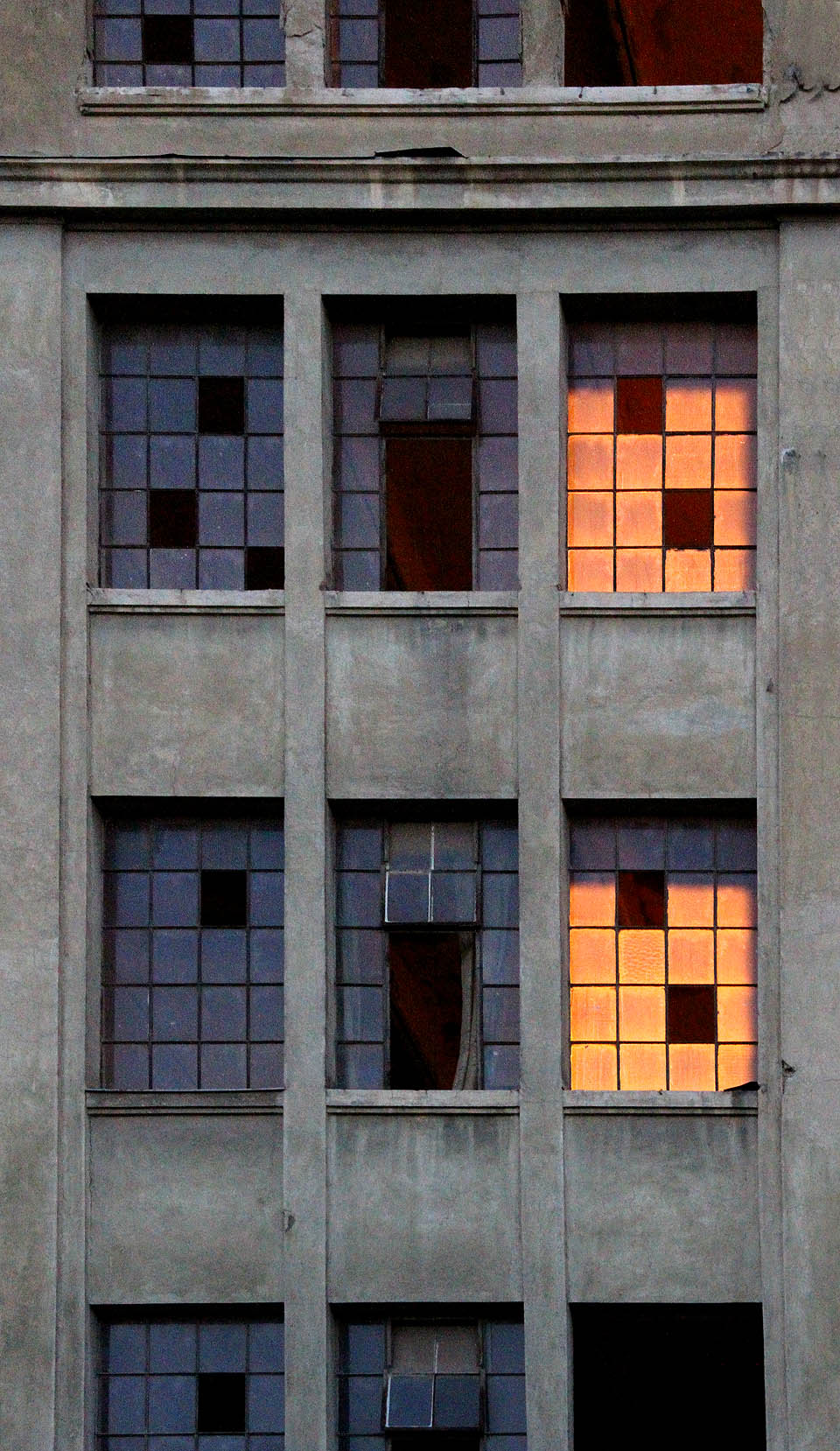 Binární kód programu, který vede nejúžasnější průmyslový areál v Brně do záhuby.